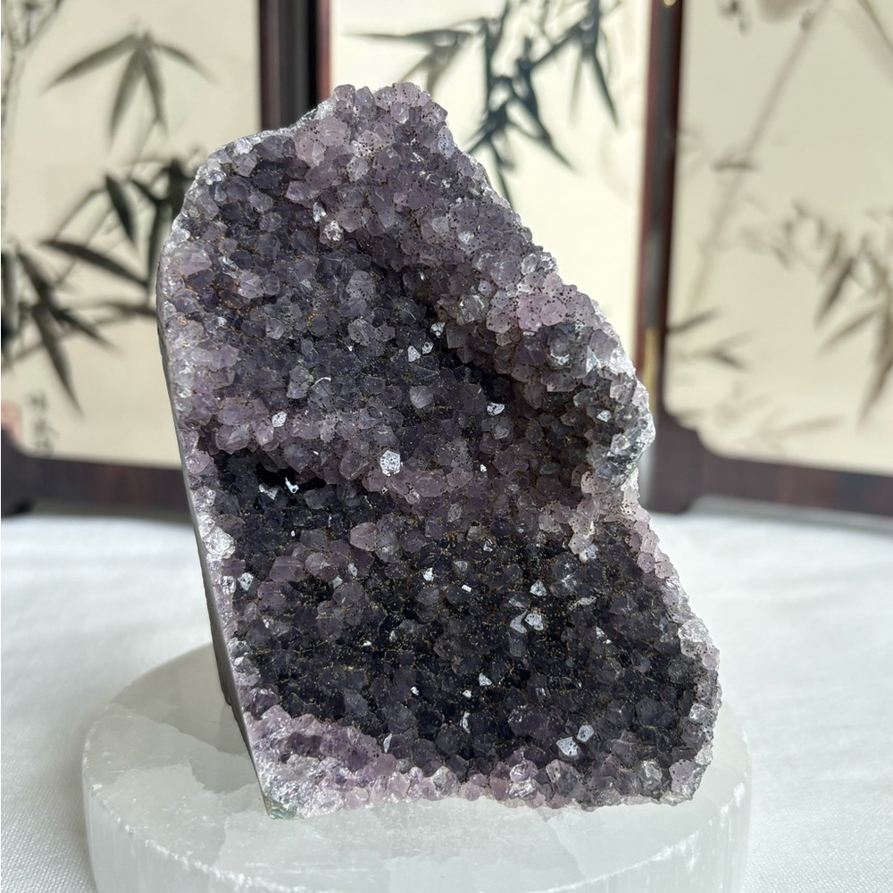 Amethyst cut base